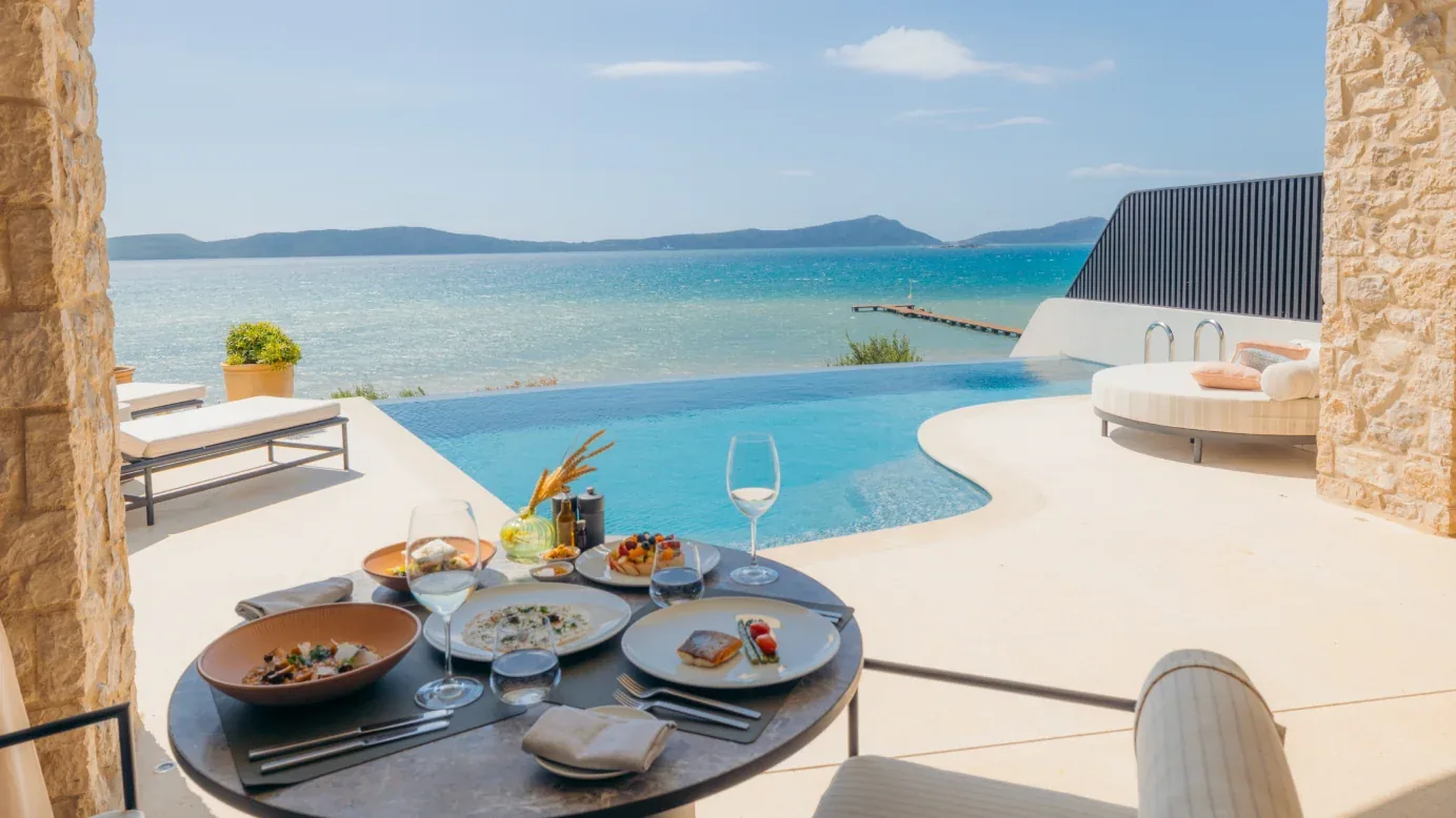 Amex Platinum $600 Hotel Credit: How to Actually Get $600 Out of It (2026 Guide)